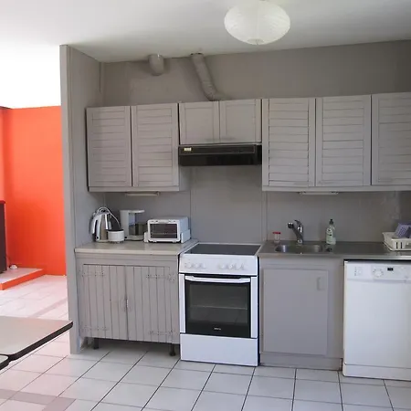 Maison Avec Grand Jardin Pour 15 Couchages En Normandie Nyaraló Cairon